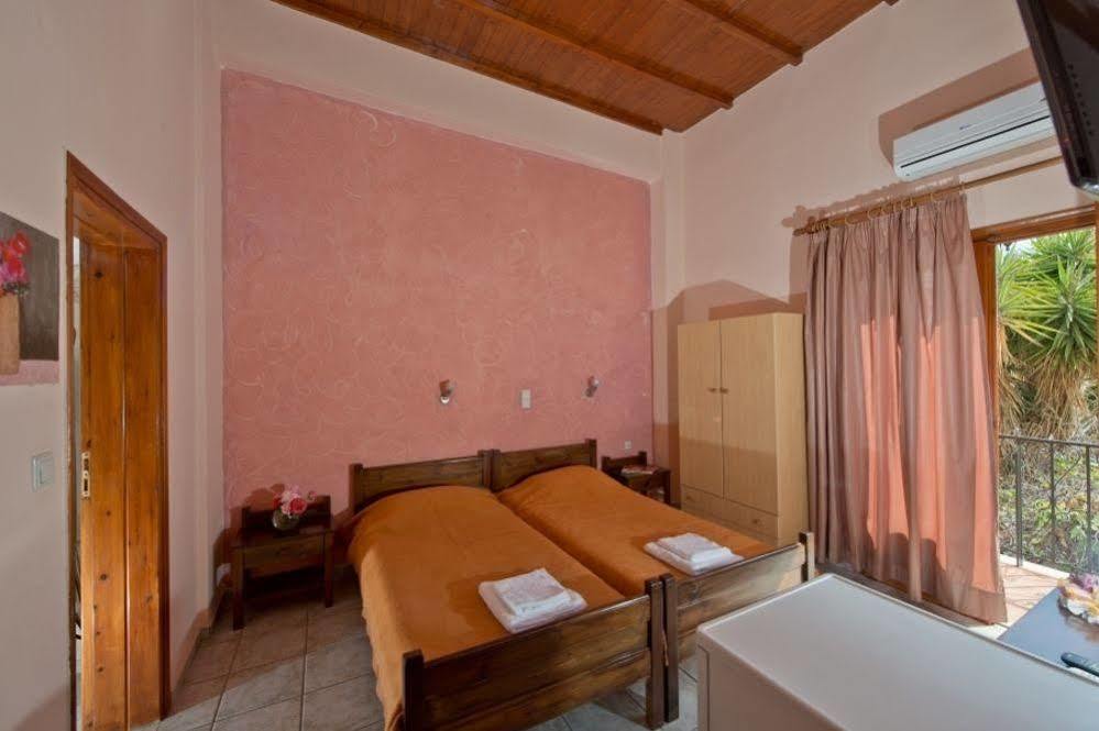 Katerina Traditional Rooms Hriszí Aktí Haniá Kültér fotó