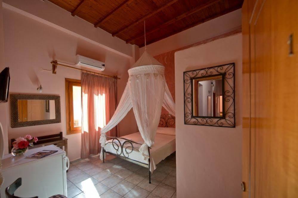 Katerina Traditional Rooms Hriszí Aktí Haniá Kültér fotó